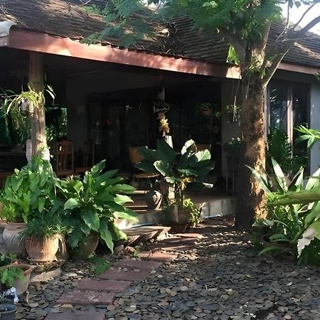 Phutawanchomdow Hotel Amphoe Tha Li Luaran gambar