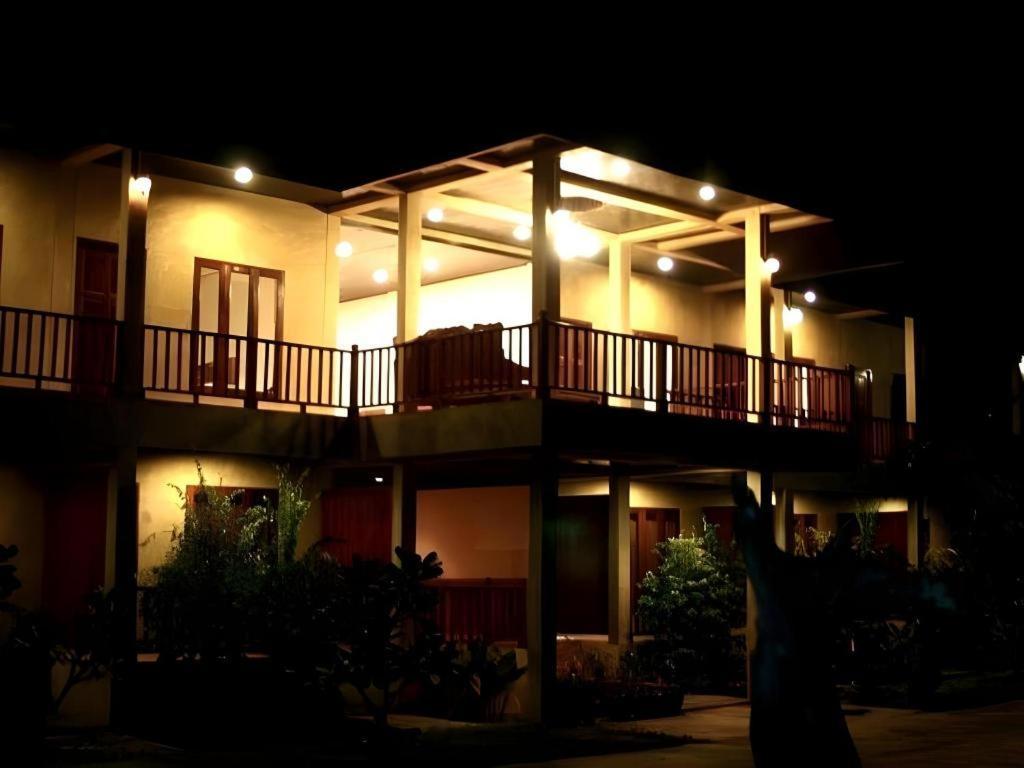 Phutawanchomdow Hotel Amphoe Tha Li Luaran gambar