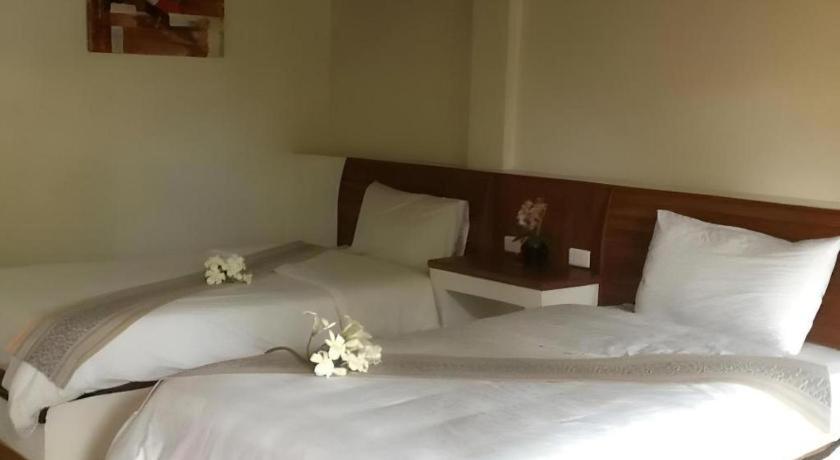 Phutawanchomdow Hotel Amphoe Tha Li Luaran gambar